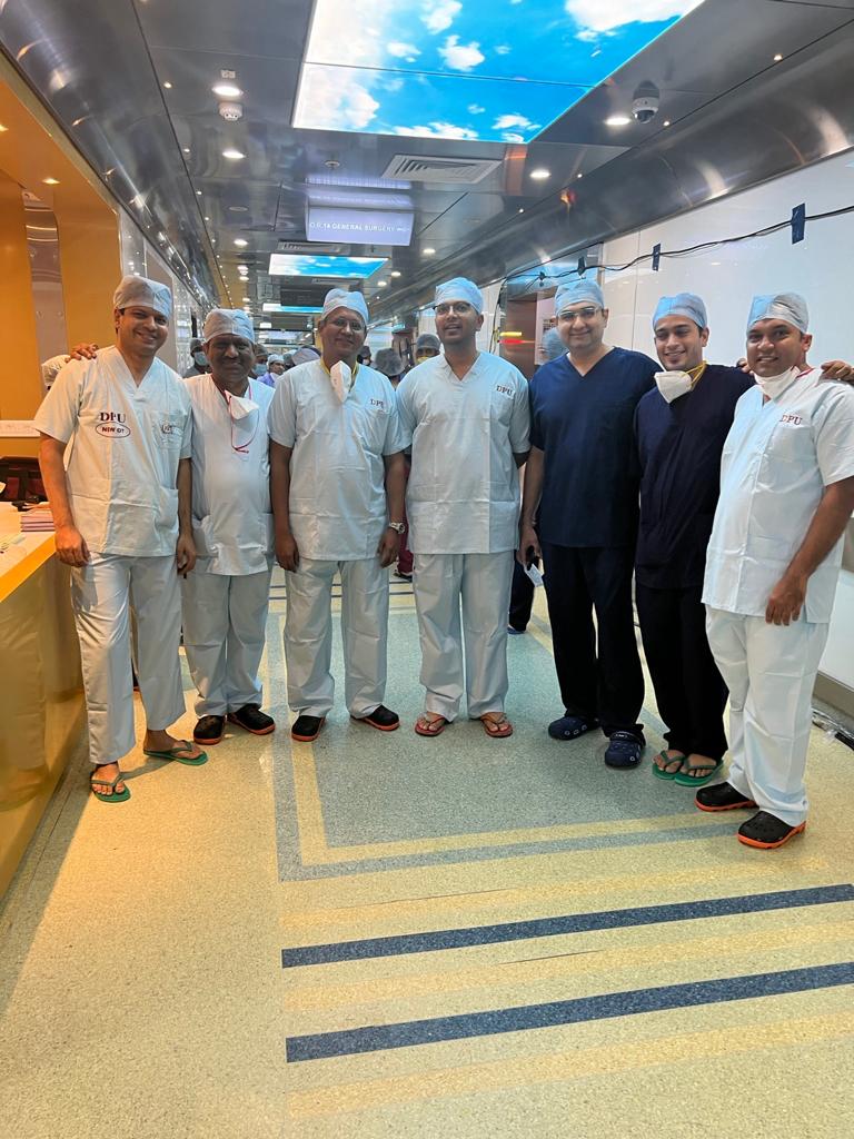 Group Photos of Surgeon